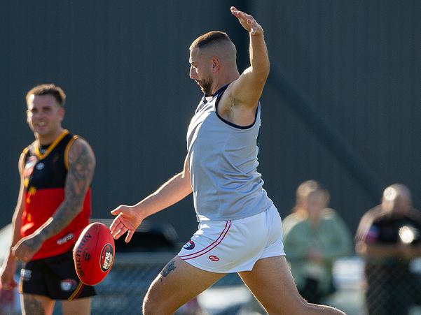 Sam Rexhepi lines up for goal for Lalor. Picture: Field of View Photography