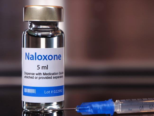 The Allan government plans to provide expanded access to naloxone.