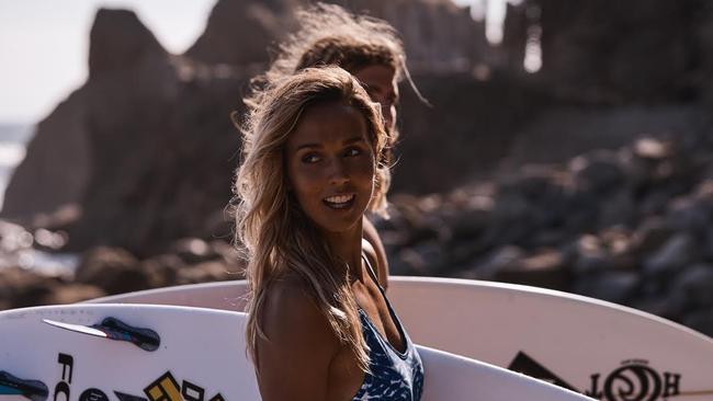 Sally Fitzgibbons is out of the Cascais Pro.