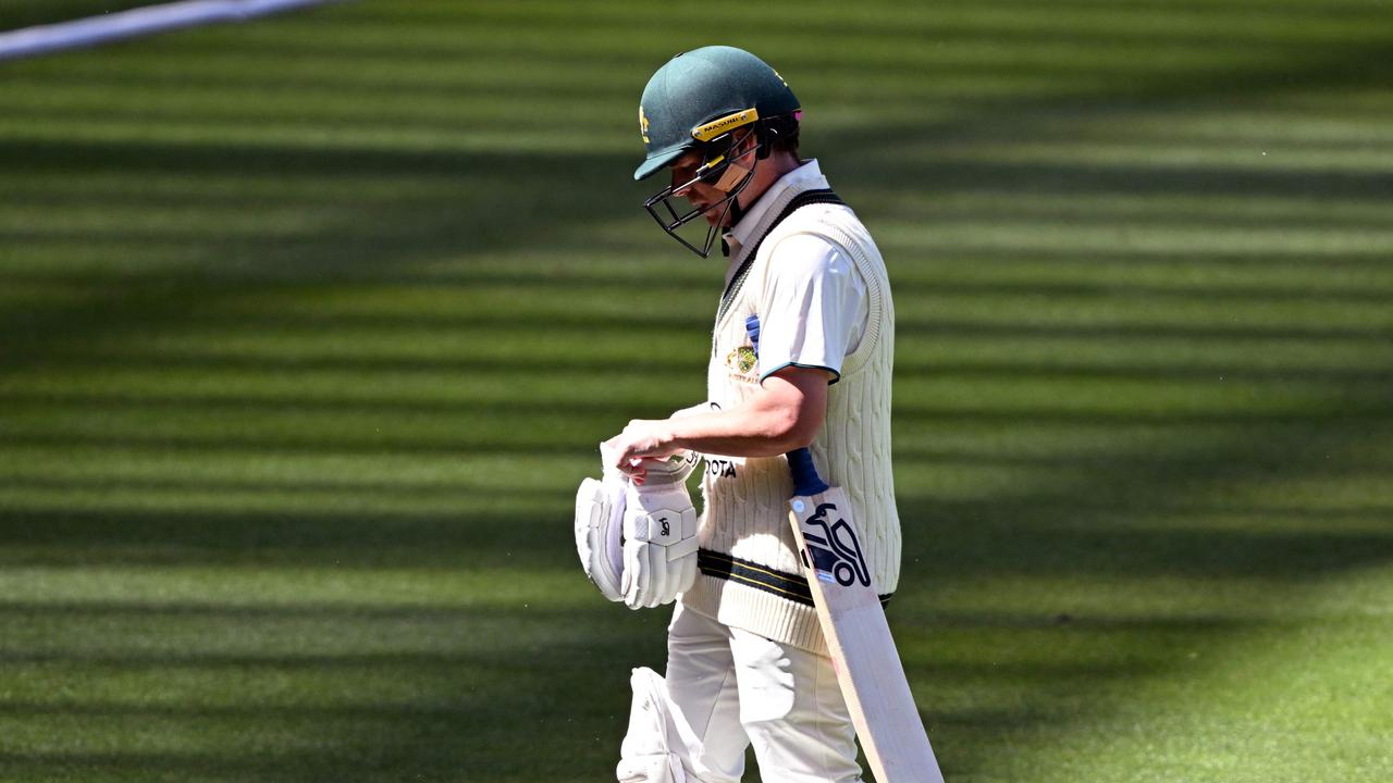 LIVE: Aussie run chase off to dreadful start as Test hopefuls cop twin golden ducks