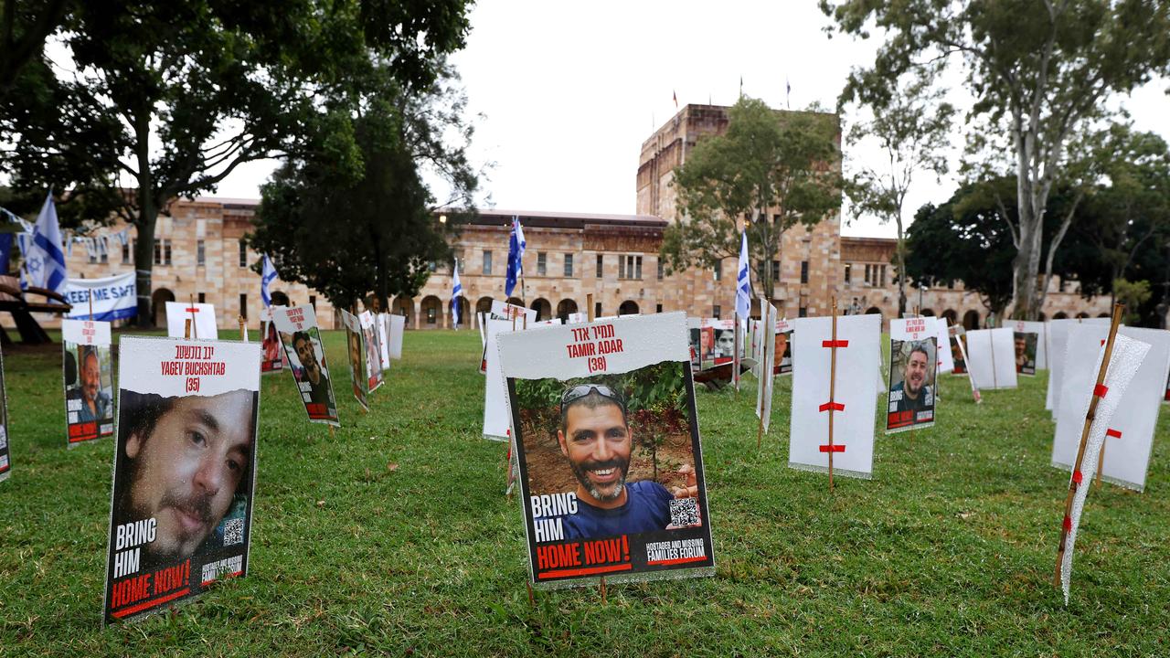 Israel Shalom camp at UQ St Lucia. Picture David Clark