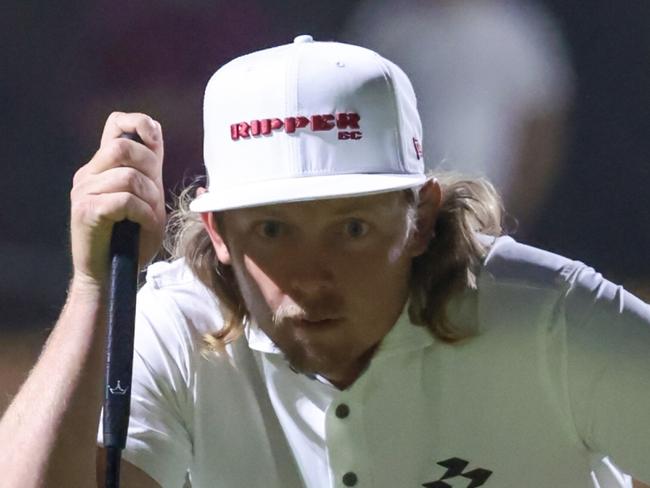 RIYADH, SAUDI ARABIA - FEBRUARY 6: Cameron Smith of team Ripper GC reads the green on the 5th hole during day one of LIV Golf Riyadh at Riyadh Golf Club on February 6, 2025 in Riyadh, Saudi Arabia. (Photo by Abdullah Ahmed/Getty Images)