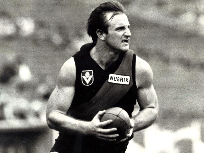 08/07/1989. Essendon v Carlton. Tim Watson.