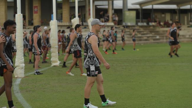 Gary Ablett Jr steps out on the field with fellow Palmerston players. Picture: (A)manda Parkinson