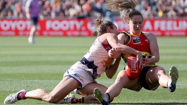 Ailish Considine was the replacement for injured captain Chelsea Randall and performed OK without being amazing. Picture: James Elsby/AFL Photos via Getty Images