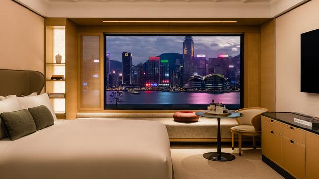 Classic Harbourview guestroom, Regent Hong Kong.