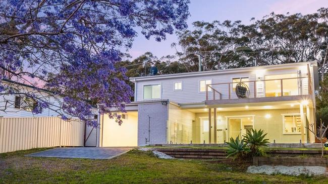 The property at 36 Austral Street, Nelson Bay is apart of Jasmine Sun and her husband Feiyu Xie's vast property portfolio.