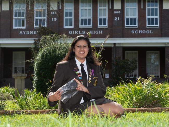 Sydney Girls High blitzed the field in NAPLAN. (AAP IMAGE / MONIQUE HARMER)