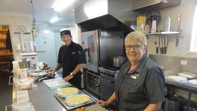 Chef Terry Smith and Cook Kay Smith at Ingenia Gardens Coffs Harbour.