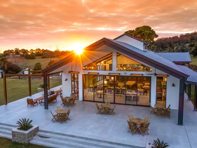 The Paddock Restaurant at Beechmont Estate