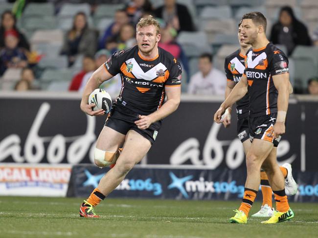 Matt Lodge made his NRL debut with the Wests Tigers. Credit: NRL Images.