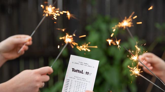 Newtown couple become overnight millionaires.