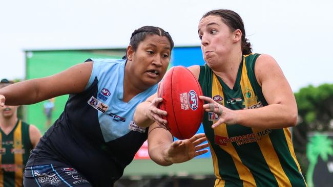 The Darwin Buffettes will take on PINT in Round 7 of the 2022-23 NTFL season. Picture: Celina Whan / AFLNT Media