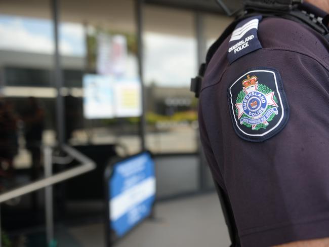 Police called to break up fights at Roma shopping centre