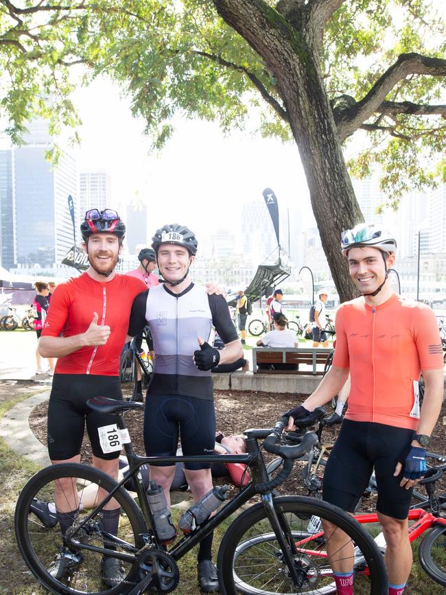 Thousands of cyclists took to the streets of the river city on Sunday for the Tour de Brisbane. \Photo: Grace Kessels.