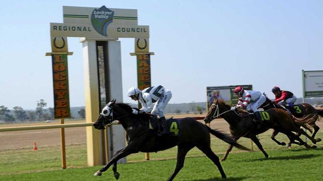 HAVE A FLUTTER: Racing returns to Burgess Park this weekend for the Laidley Cup. Picture: GLEN McCULLOUGH