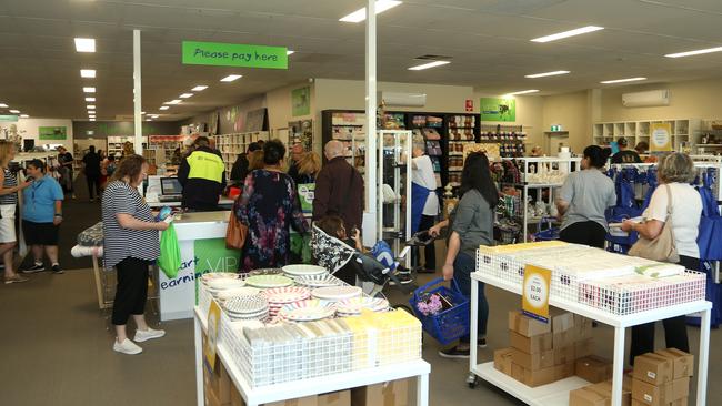 Swarms of shoppers turned up for the newly opened Vinnies store in Thomastown. Picture: Hamish Blair