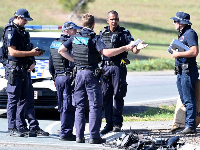 BRISBANE, AUSTRALIA - NewsWire Photos NOVEMBER 7, 2024:Fatal crash at the intersection of Castle Hill Drive and Dohles Rocks road at Murrumba DownsPicture: NewsWire / John Gass