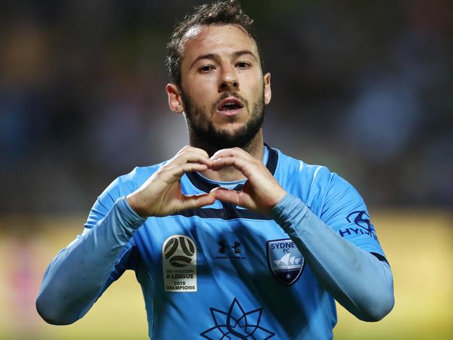 SYDNEY, AUSTRALIA - DECEMBER 07: Adam Le Fondre of Sydney celebrates scoring a goal during the round nine A-League match between Sydney FC and the Brisbane Roar at Netstrata Jubilee Stadium on December 07, 2019 in Sydney, Australia. (Photo by Brendon Thorne/Getty Images)