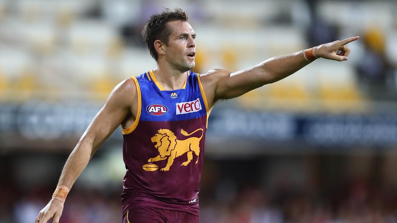 Luke Hodge directs traffic at the Gabba.