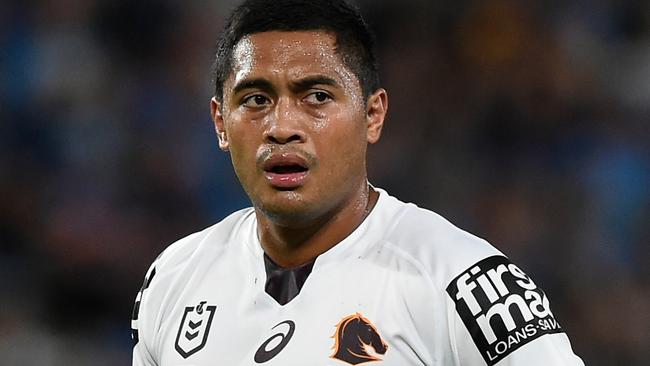 GOLD COAST, AUSTRALIA - MARCH 19: Anthony Milford of the Broncos looks dejected during the round two NRL match between the Gold Coast Titans and the Brisbane Broncos at Cbus Super Stadium on March 19, 2021, in Gold Coast, Australia. (Photo by Matt Roberts/Getty Images)