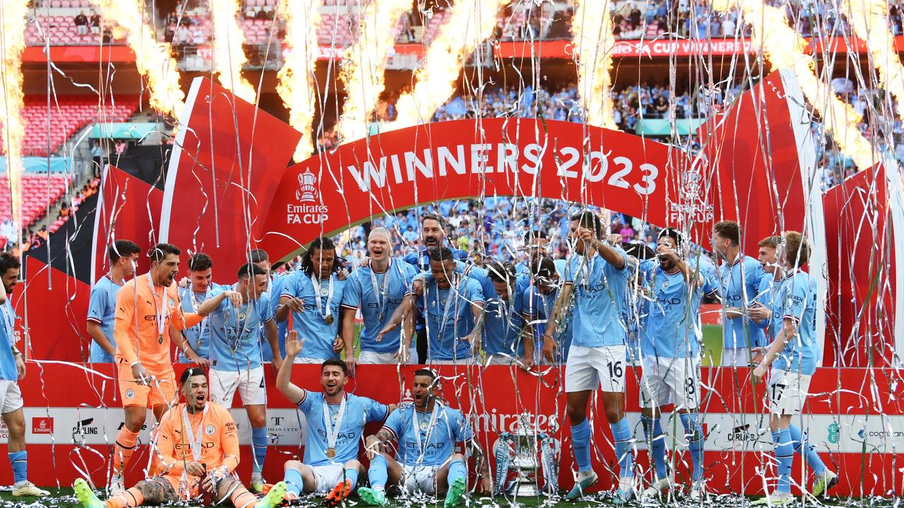 England is blue. Photo by Mike Hewitt/Getty Images.