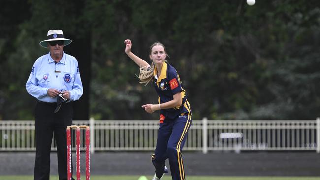 Ava Drury in action for the Central Coast. Picture: Martin Ollman