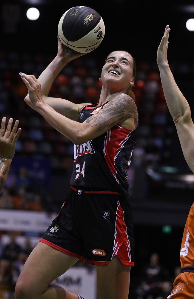 Anneli Maley of the Lynx takes a shot during the WNBL match between Townsville Fire and Perth Lynx at Townsville Entertainment Centre, on December 31, 2023, in Townsville, Australia. (Photo by Ian Hitchcock/Getty Images)