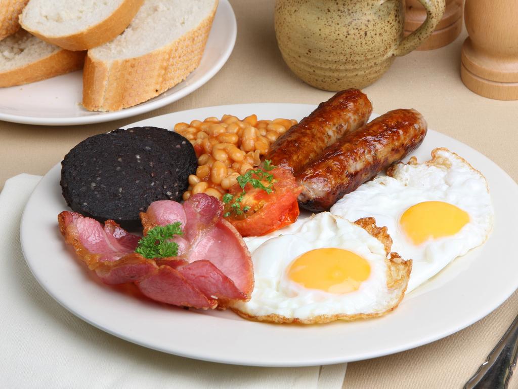 A Full English Breakfast is the FASTEST acting hangover cure after a night  out