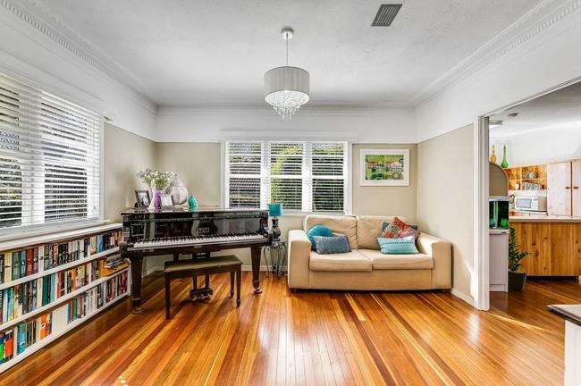104 Ramsay St, Centenary Heights, is for sale.