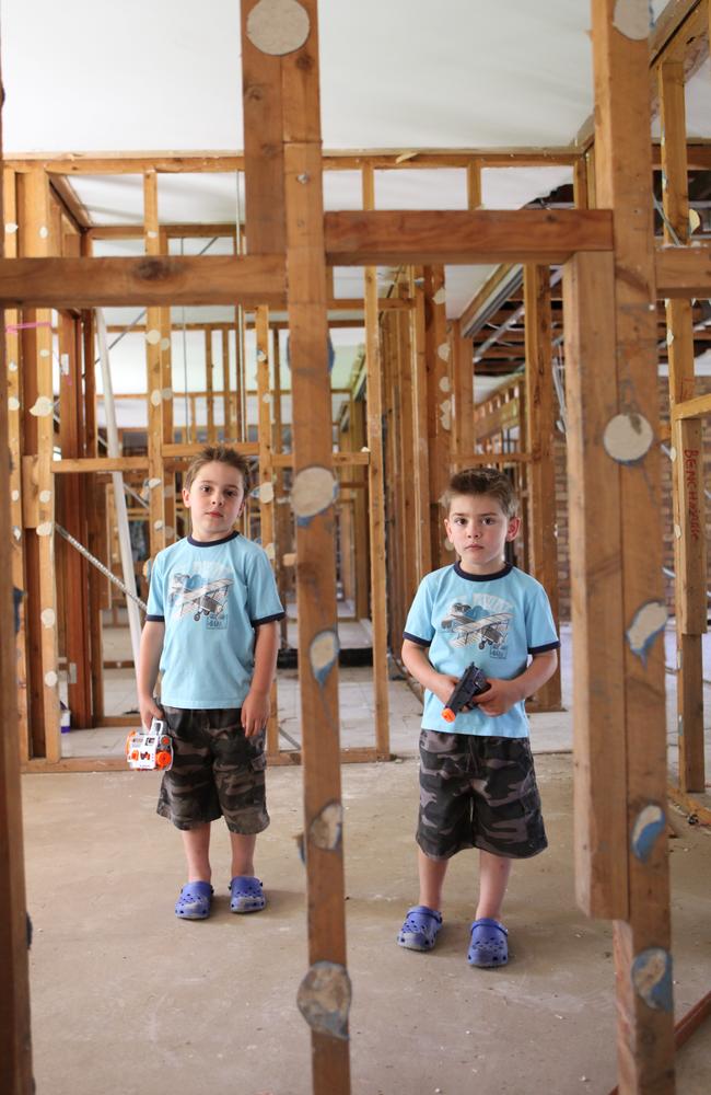 Grantham residents Liam, 6, and Lachlan, 4, Foyle. Picture: David Kelly