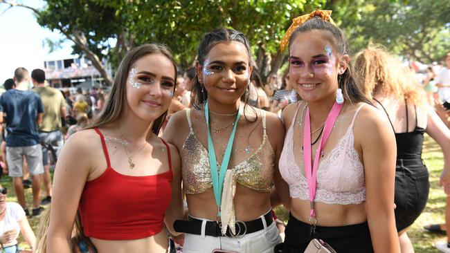 Jewel Dowley, Karina Walker and Holly Meeks at BASSINTHEGRASS 2019. Pic Katrina Bridgeford.