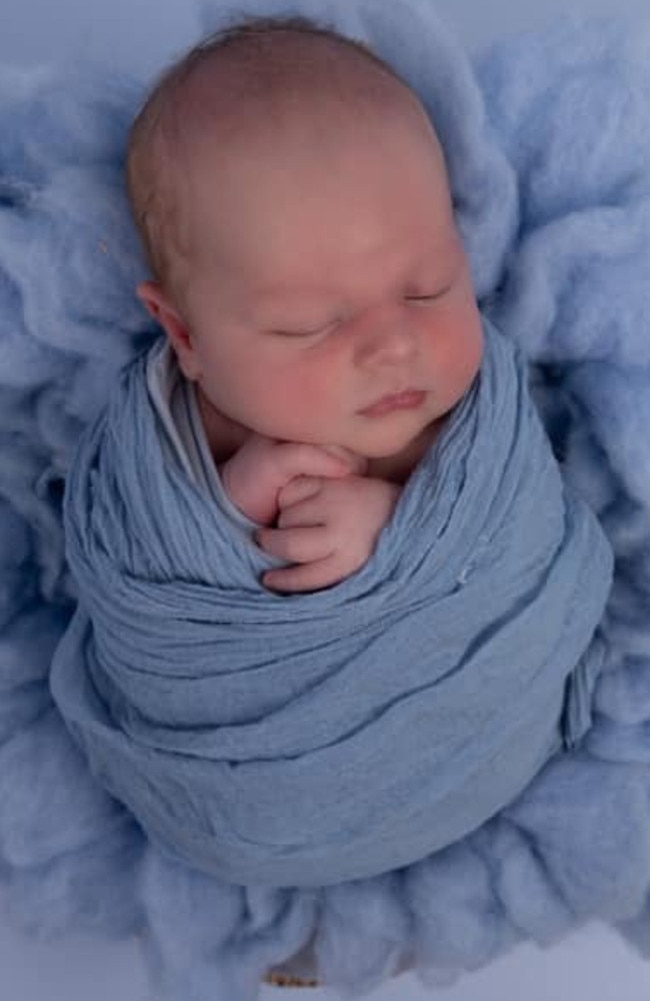 Austin James Dando was born on April 4, 2022, at Mackay Base Hospital weighing 3912g and measuring 51cm. He parents are Kasane and Blake Dando and a younger brother to Carter. DMAUT22