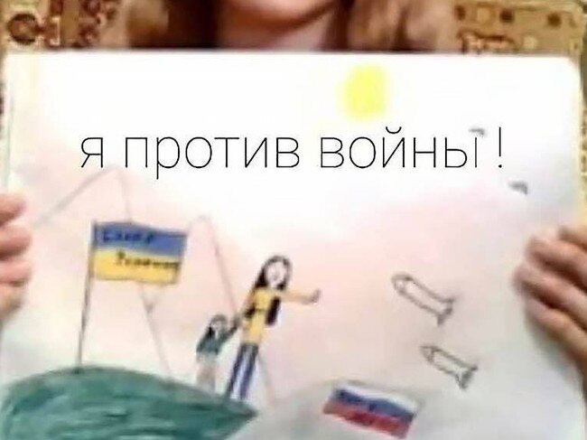 The 13-year-old drew a picture of a woman shielding her daughter from Russian bombs. Picture: Twitter/OVD Info