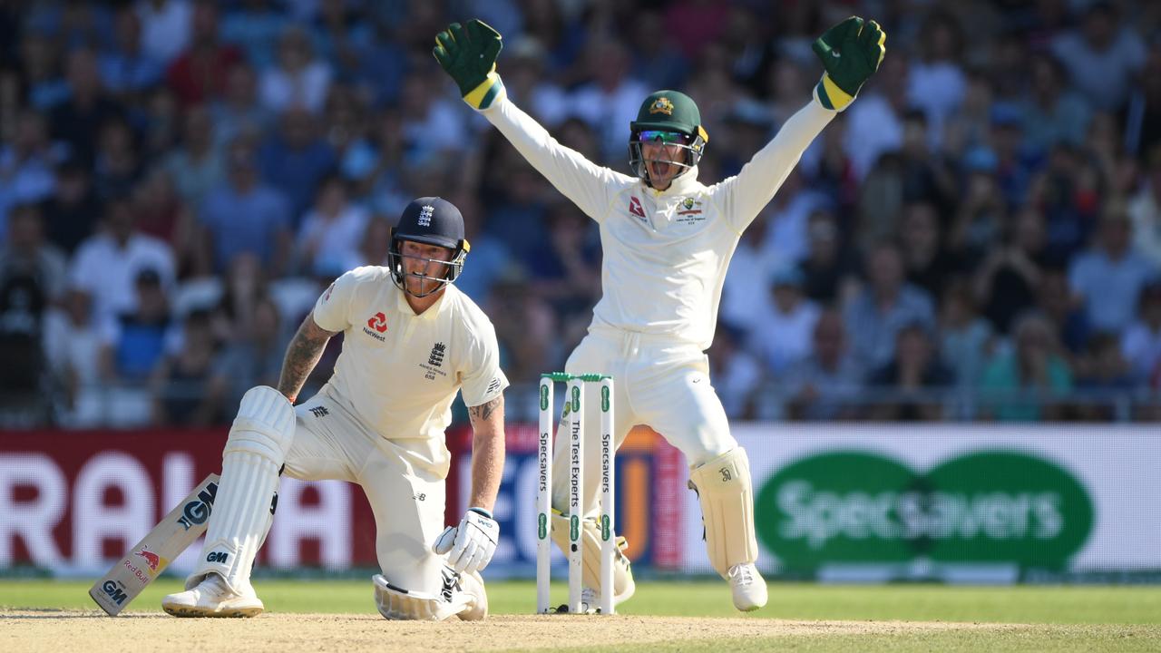 Ben Stokes survives an LBW appeal by Tim Paine off the bowling of Nathan Lyon.