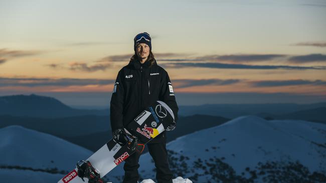 A supplied image obtained on Tuesday January 30, 2018 of Australian snowboarding legend Alex 'Chumpy' Pullin (AAP Image/Red Bull Content, Andy Green) NO ARCHIVING, EDITORIAL USE ONLY