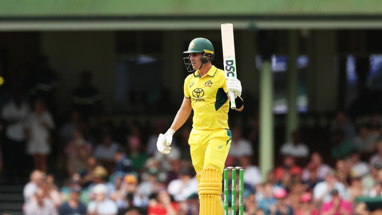 Sean Abbott has rescued the Australian innings. (Photo by Matt King/Getty Images)