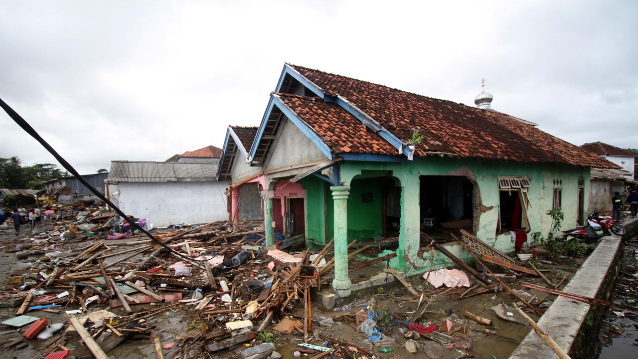 Indonesia tsunami: Death toll continues to rise | news.com.au ...