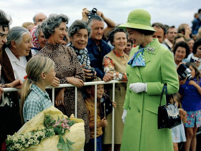 The much-loved monarch, on her Silver Jubilee tour of Australia, pioneered the royal walkabout.