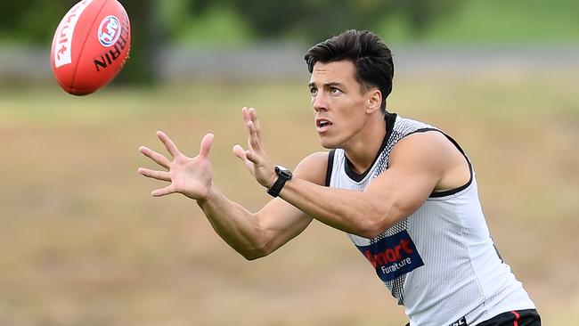 Essendon recruit Dylan Shiel.