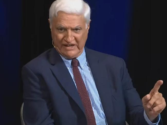 Firebrand Queensland MP Bob Katter has launched into an extraordinary spray about China on live TV. Image: ABC