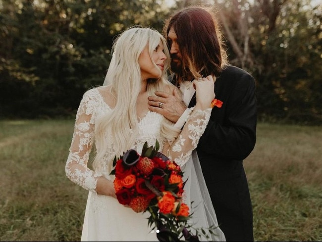Cyrus, who was only recently divorced from Johanna Hodges aka Firerose, becomes the latest in an impressive list of men - and allegedly one woman - who have enjoyed a fling with Hurley.