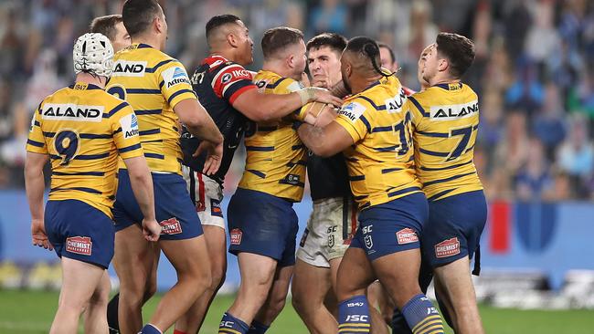 Nathan Brown gets into it with Victor Radley. Picture: Mark Kolbe/Getty