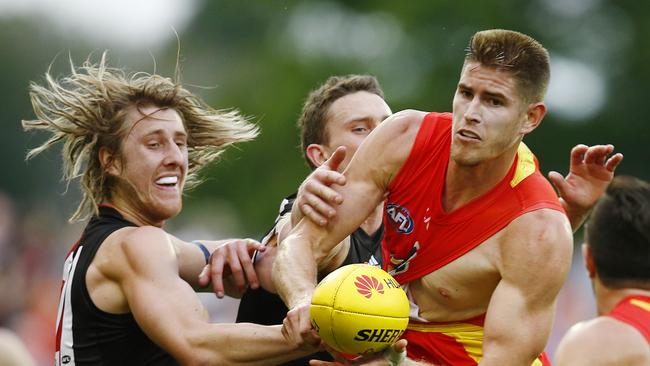 Zac Smith in action for Gold Coast in 2015. Picture: Michael Klein