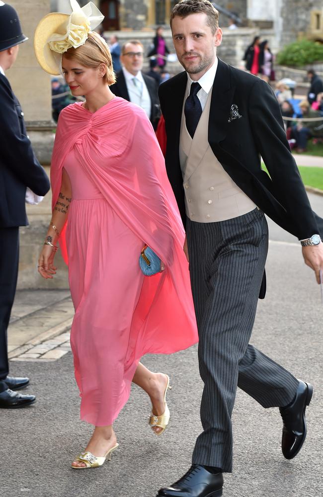 Pixie Geldof and George Barnett arrive ahead of the wedding of Princess Eugenie of York to Jack Brooksbank at Windsor Castle on October 12, 2018 in Windsor, England. (Photo by Matt Crossick - WPA Pool/Getty Images)