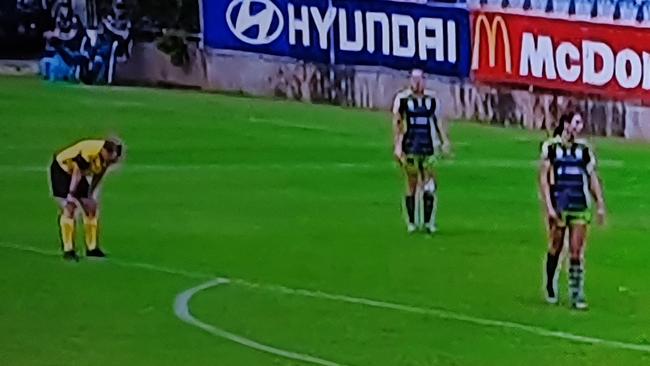 W-League referee Isabella Blaess (far left) was forced to end her shift just before the 90 minutes were up at Marden Sports Complex, possibly due to poor air quality from smoke from the Adelaide Hills bushfires.