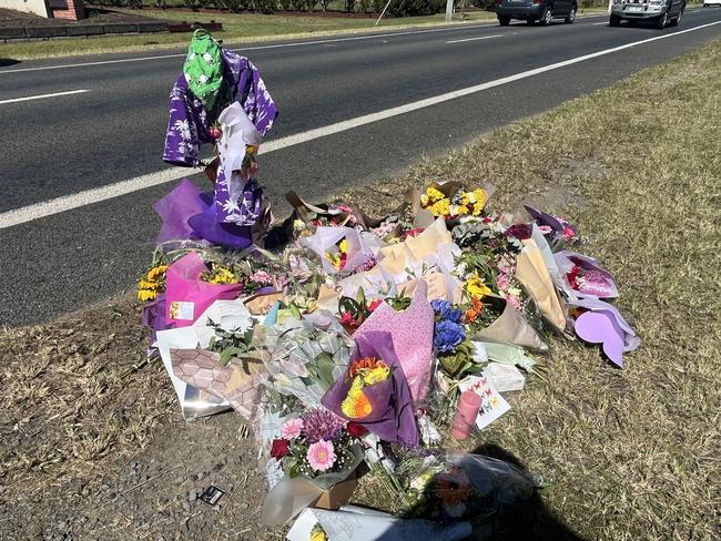 A memorial to the three lives lost in a tragic crash in Maryborough.