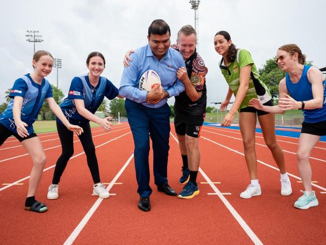 Minister Jinson Charls with 2025 Sports Awards Finalists (L to R) Matilda Mobsby and Alaina Kman (Arafura Calisthenics Club), Leon Cleal (Ruby League), Macey Sheridan (Swimming) and Alison Reidy (athletics)