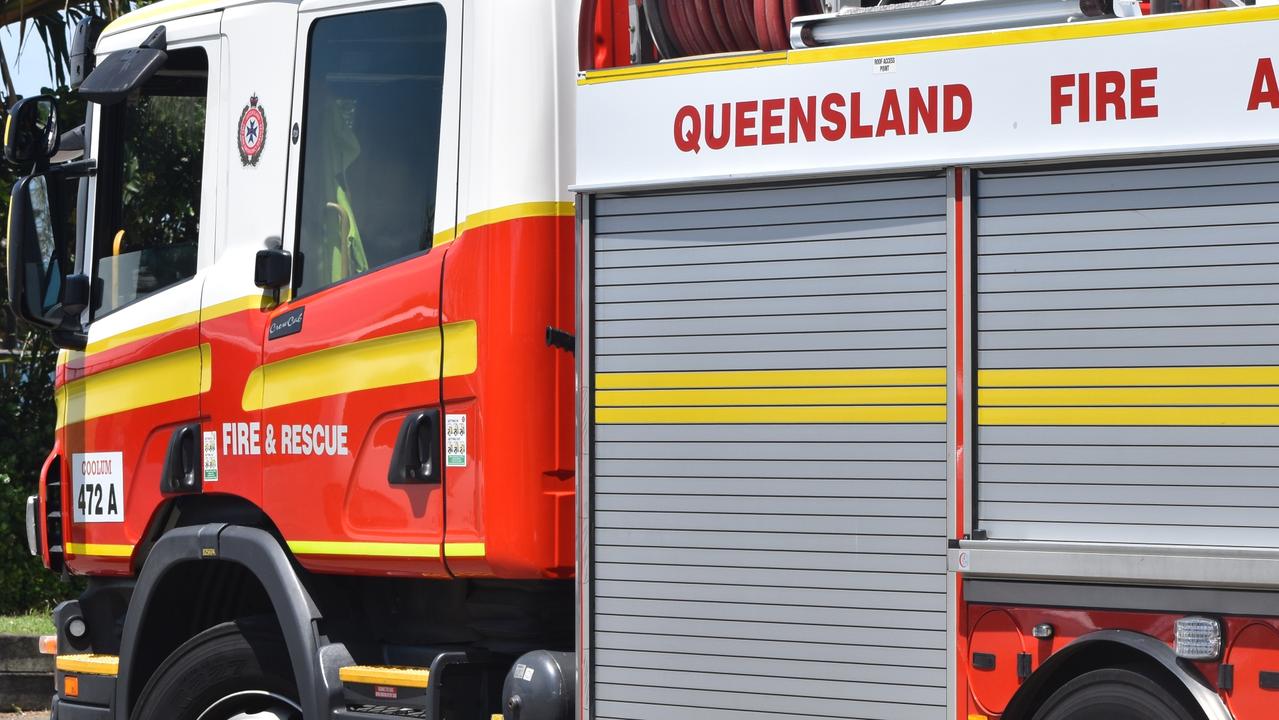 Unit complex evacuated over kitchen blaze