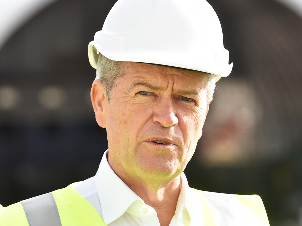 Bill Shorten has announced Labor’s commitment to tackling plastic use and boosting recycling. Picture: AAP Image/James Ross 